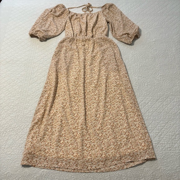 bohme Dresses & Skirts - Bohme floral peasant dress. Size small.